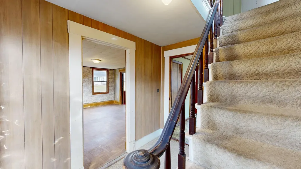 188 Pleasant Street Richmond ME 04357