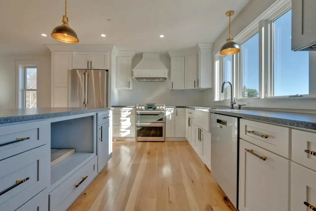 17 Durant Road Berwick ME 03901