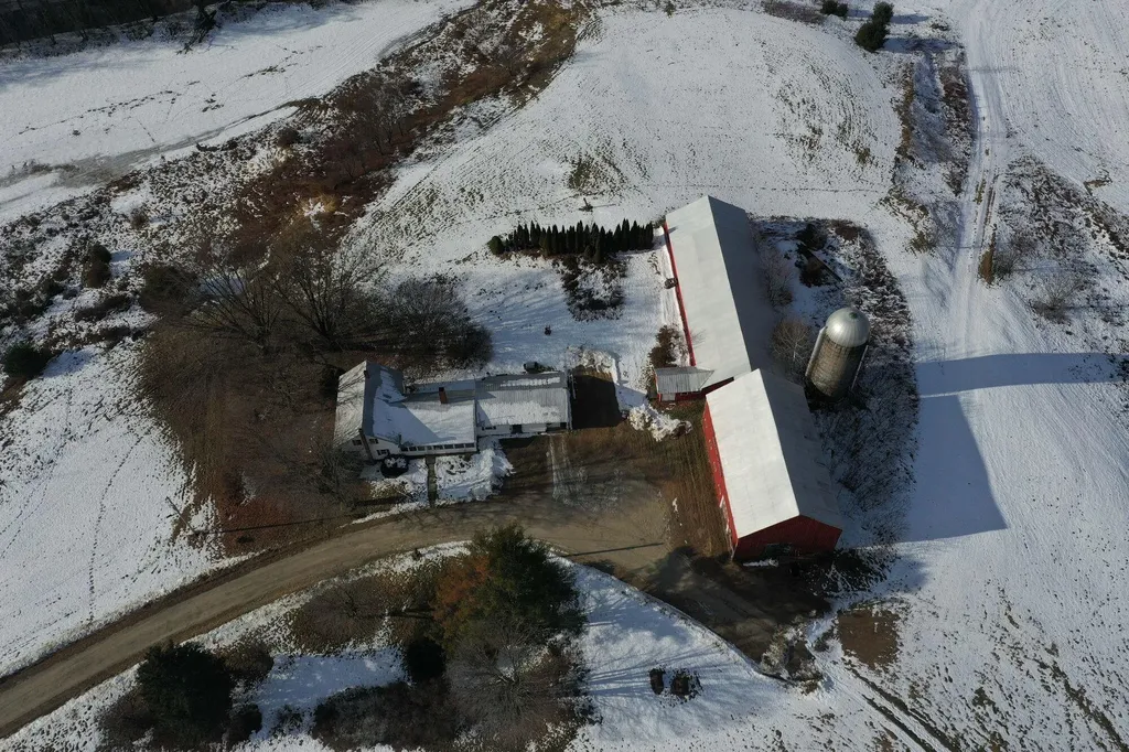 260 Knapp Road Leeds ME 04263