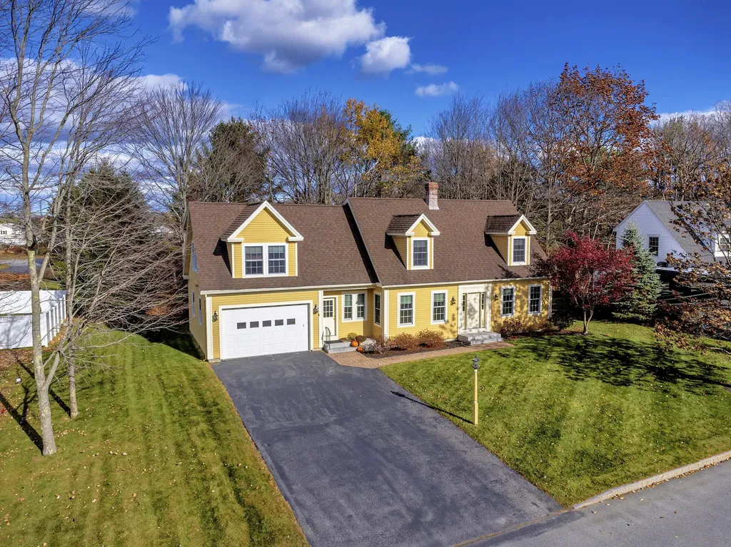 21 Buckthorn Circle Saco ME 04072