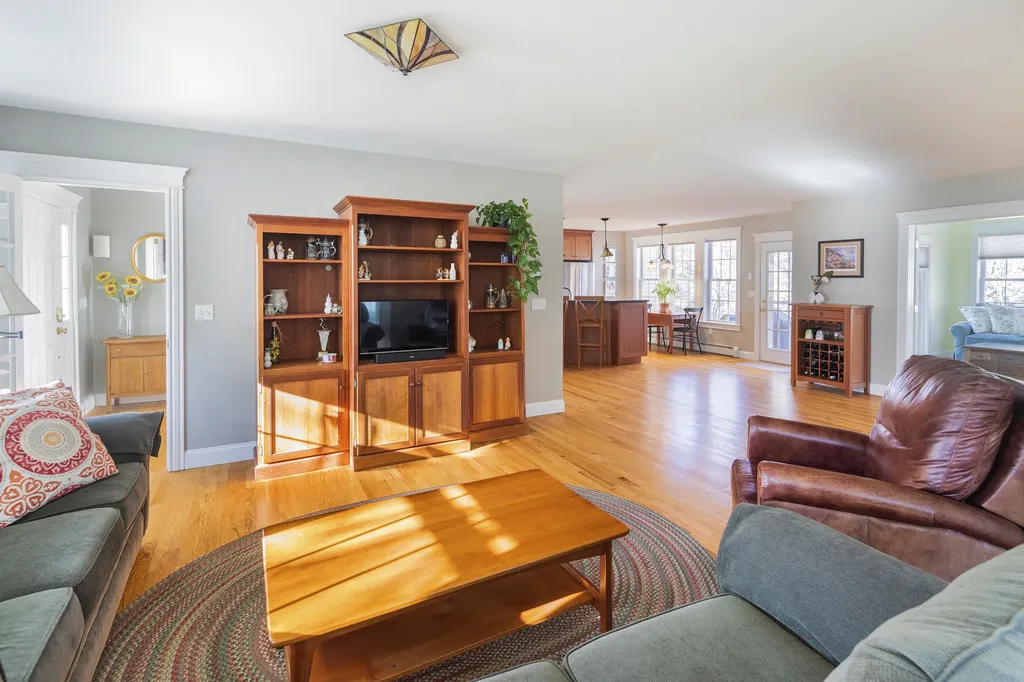 21 Buckthorn Circle Saco ME 04072