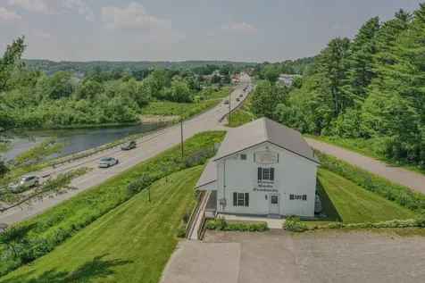 7 Old Searsport Avenue Belfast ME 04915