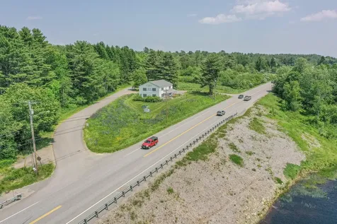 7 Old Searsport Avenue Belfast ME 04915