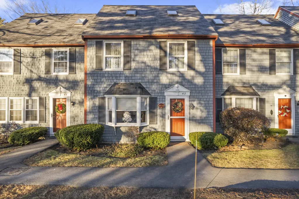 43 Munroe Lane Topsham ME 04086
