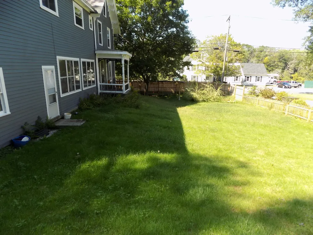 610 Water Street Gardiner ME 04345