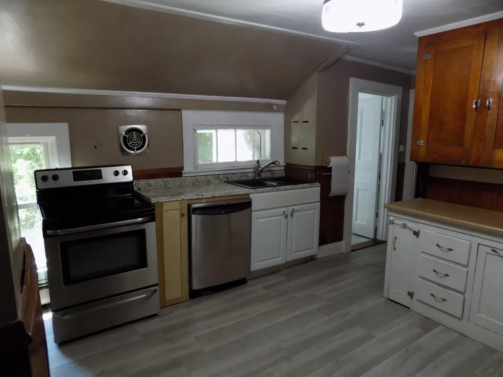 610 Water Street Gardiner ME 04345