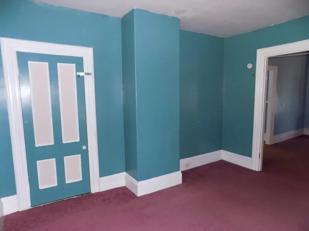 610 Water Street Gardiner ME 04345