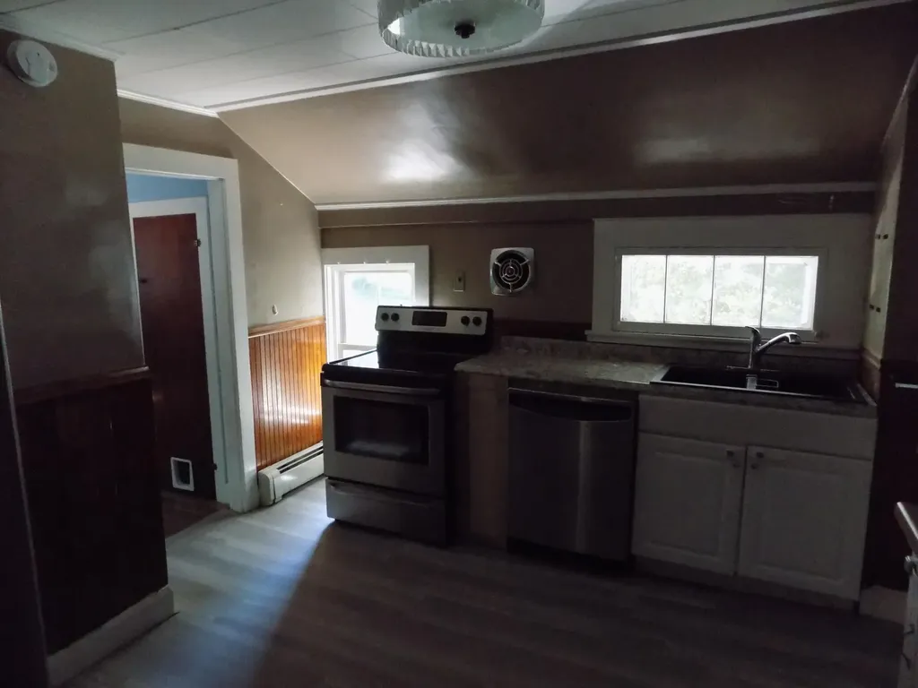 610 Water Street Gardiner ME 04345