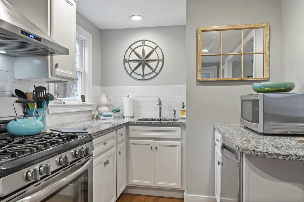 334 Sherwood Street Portland ME 04103