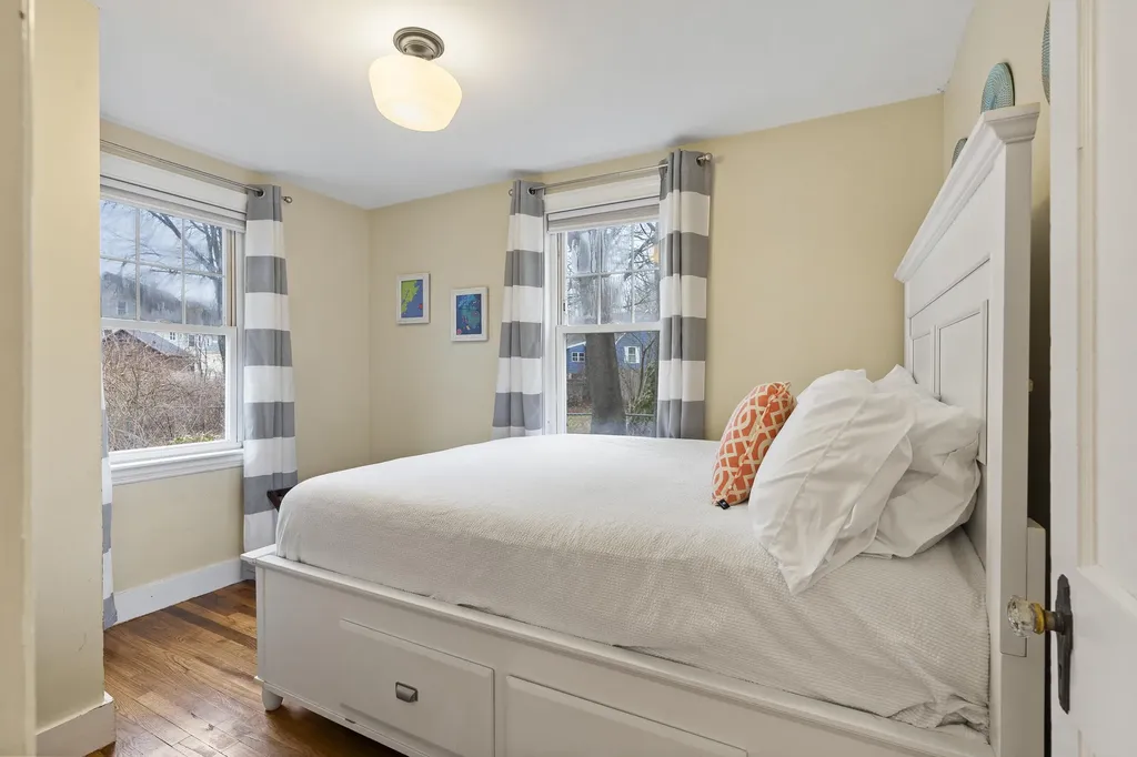 334 Sherwood Street Portland ME 04103
