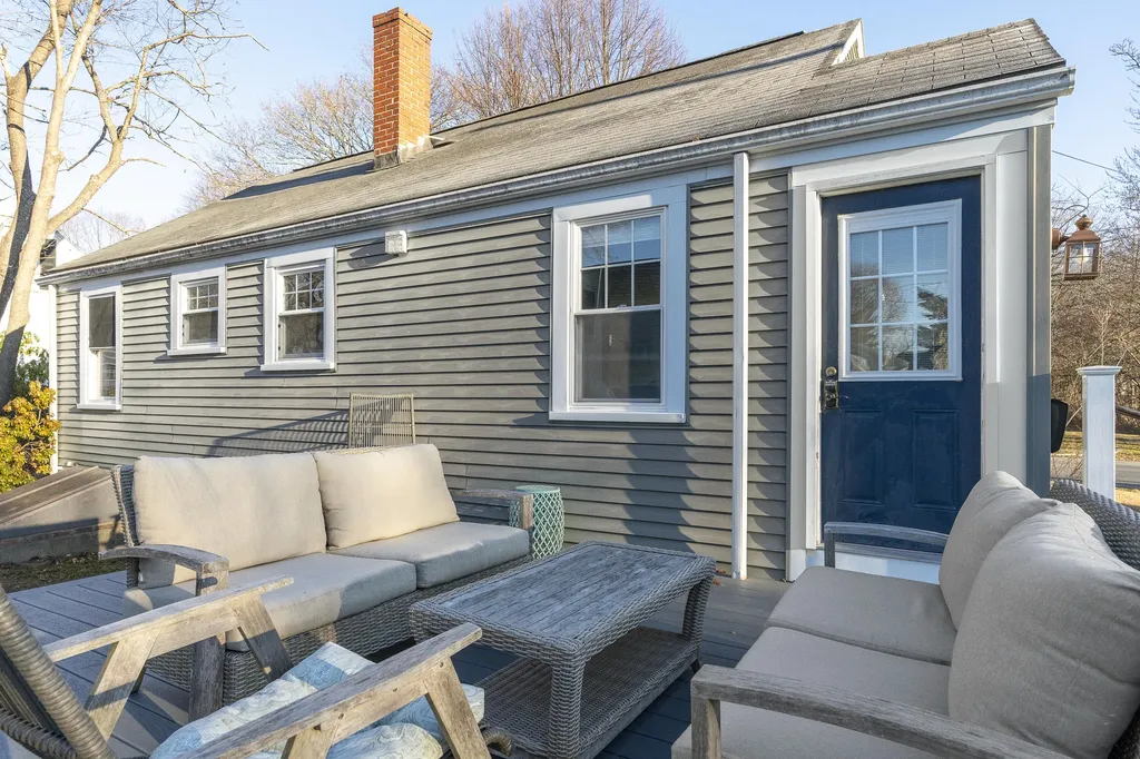 334 Sherwood Street Portland ME 04103