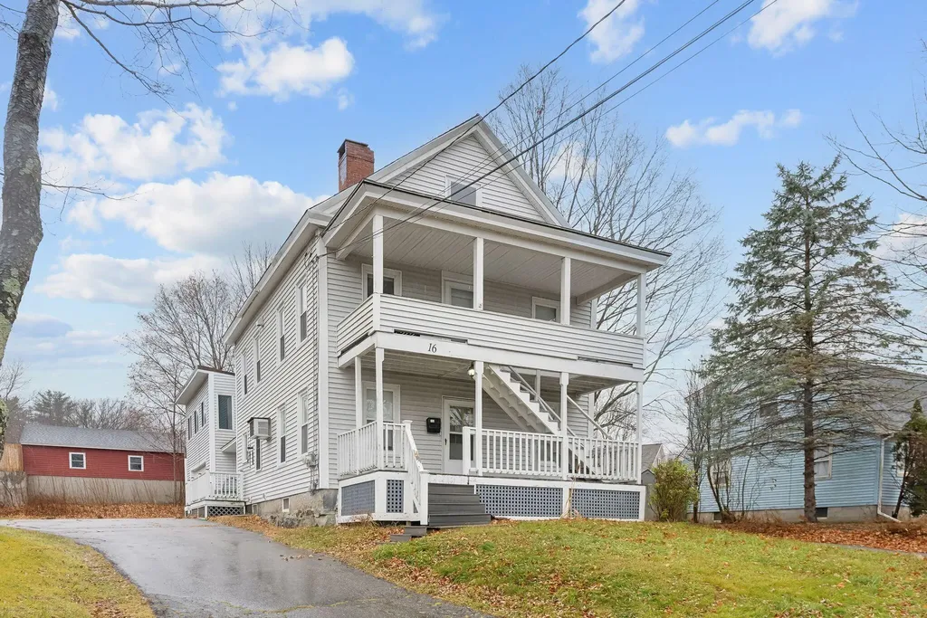 16 Maple Street Saco ME 04072