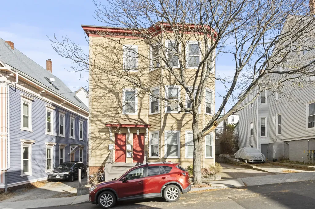 15 Anderson Street Portland ME 04101