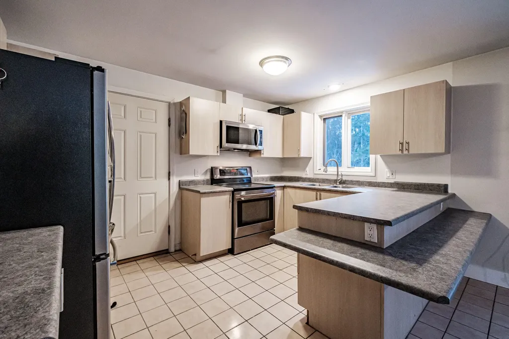 11 Sunnybrook Farm Road Bridgton ME 04009