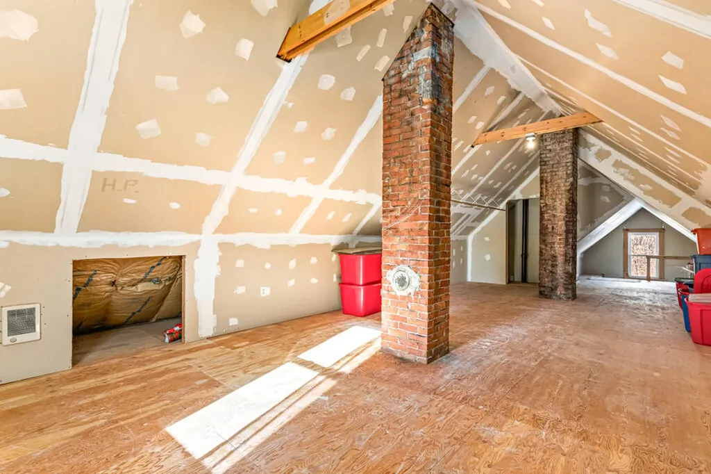 58 Montello Street Lewiston ME 04240