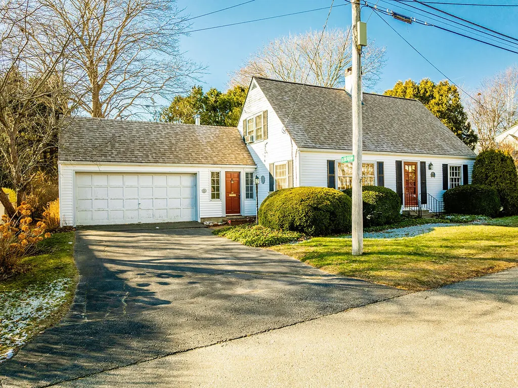 36 Megunticook Street Camden ME 04843
