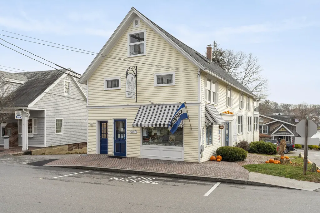 37 Townsend Avenue Boothbay Harbor ME 04538