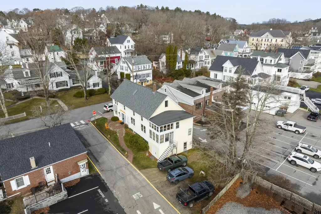 37 Townsend Avenue Boothbay Harbor ME 04538