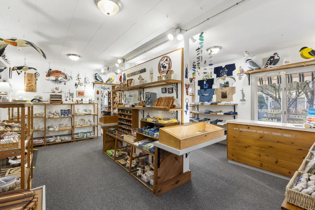 37 Townsend Avenue Boothbay Harbor ME 04538
