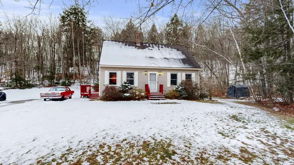 69 Mckenny Drive New Gloucester ME 04260
