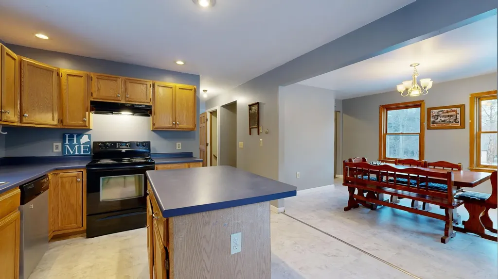 69 Mckenny Drive New Gloucester ME 04260