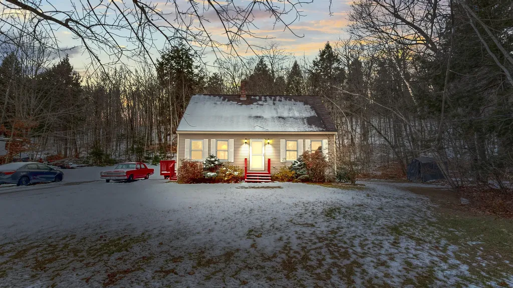 69 Mckenny Drive New Gloucester ME 04260