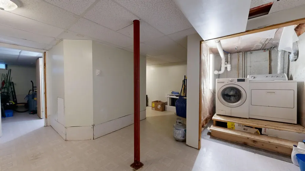69 Mckenny Drive New Gloucester ME 04260