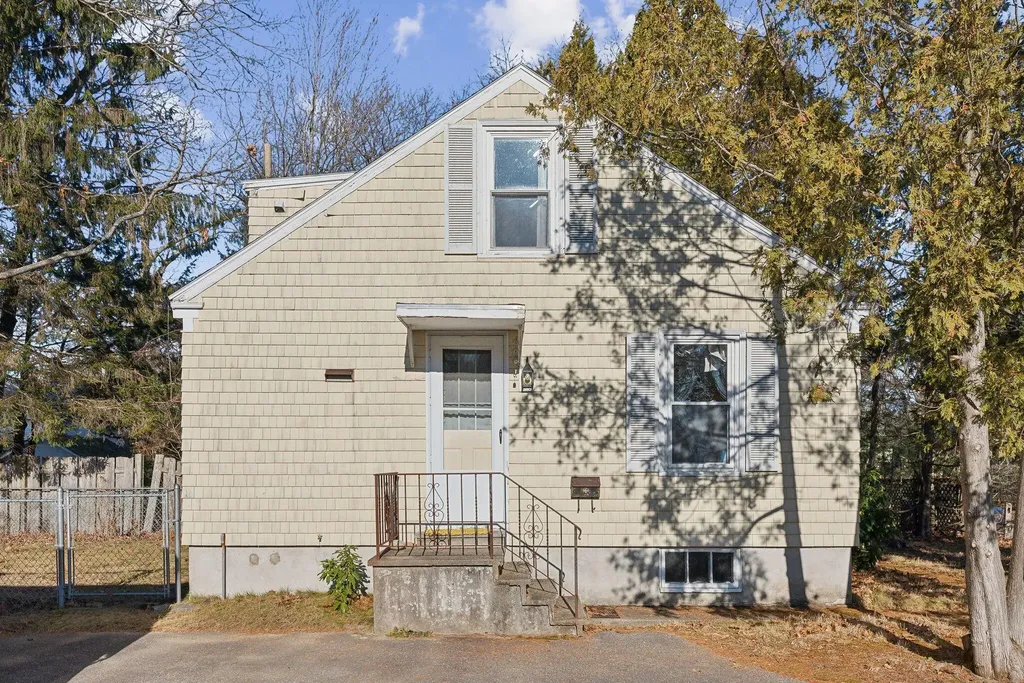 98 Spring Street Brunswick ME 04011