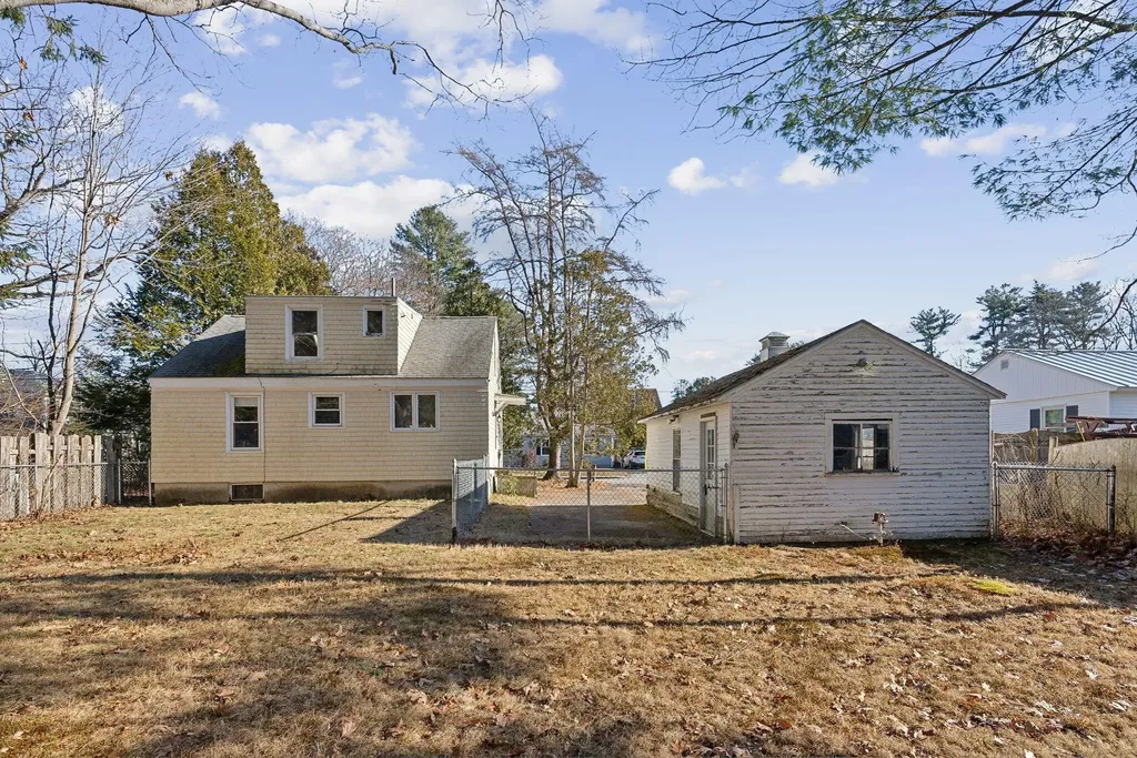 98 Spring Street Brunswick ME 04011