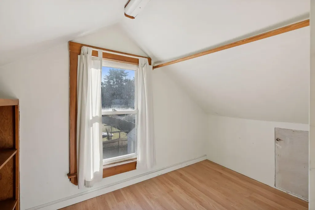 98 Spring Street Brunswick ME 04011