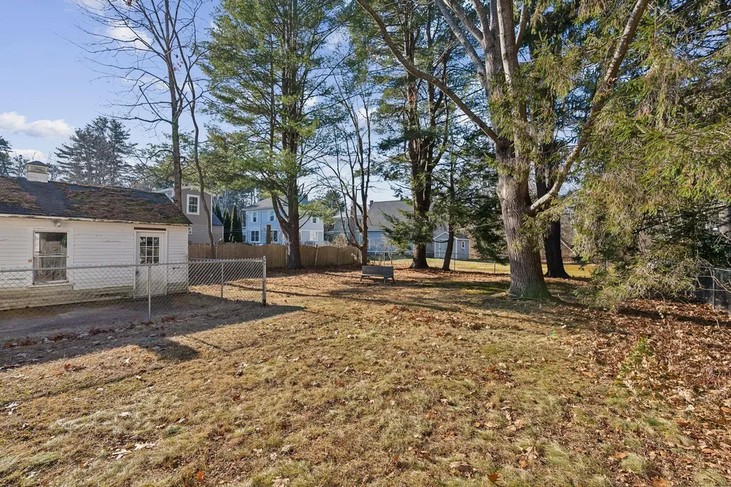 98 Spring Street Brunswick ME 04011