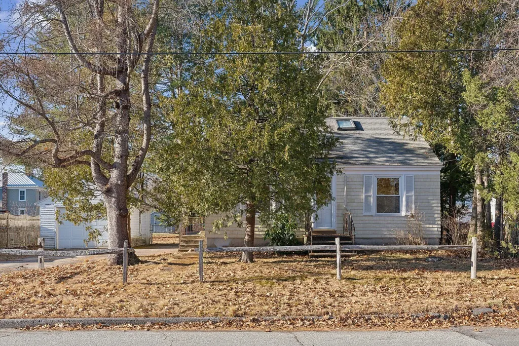 98 Spring Street Brunswick ME 04011