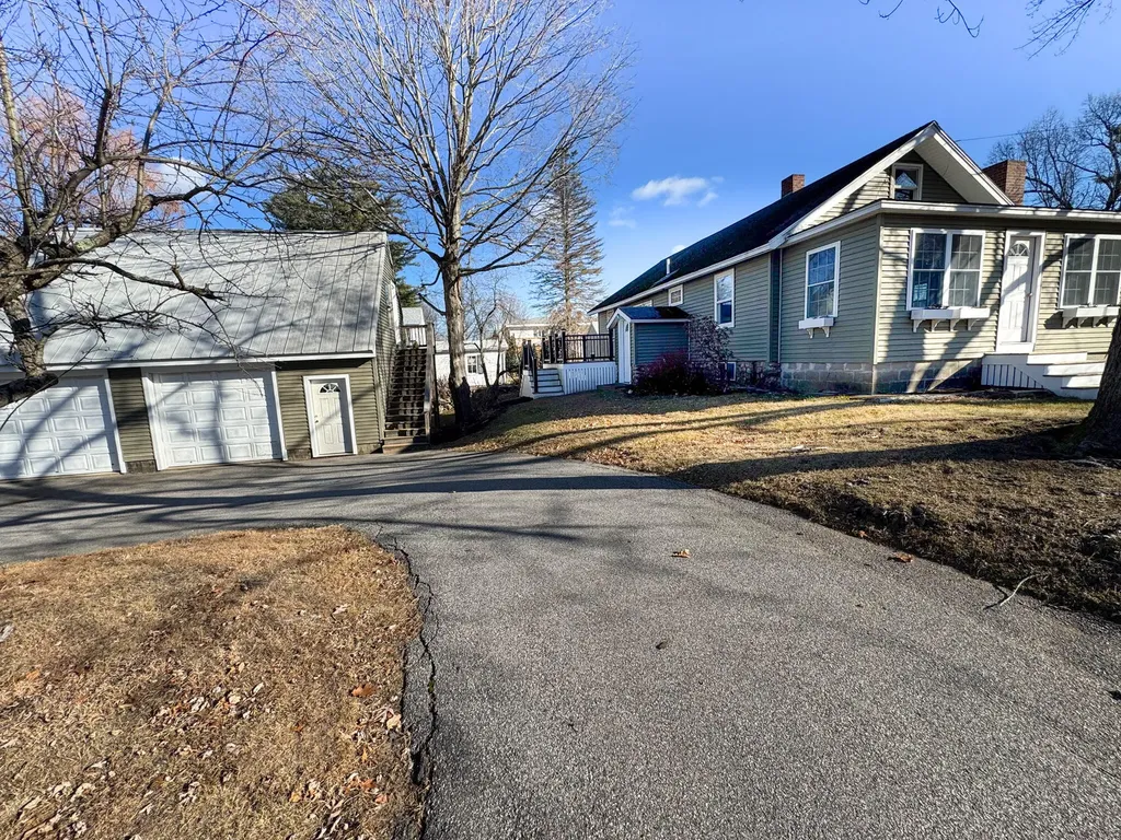 25 Pearl Street Sanford ME 04073