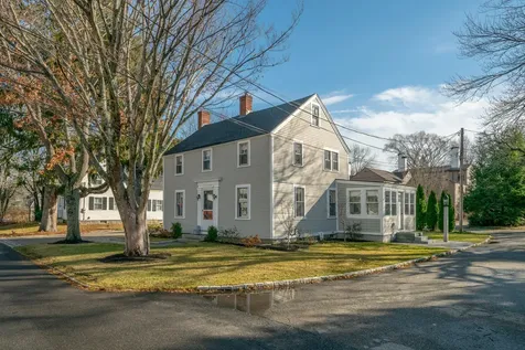 7 Elm Street Kennebunkport ME 04046