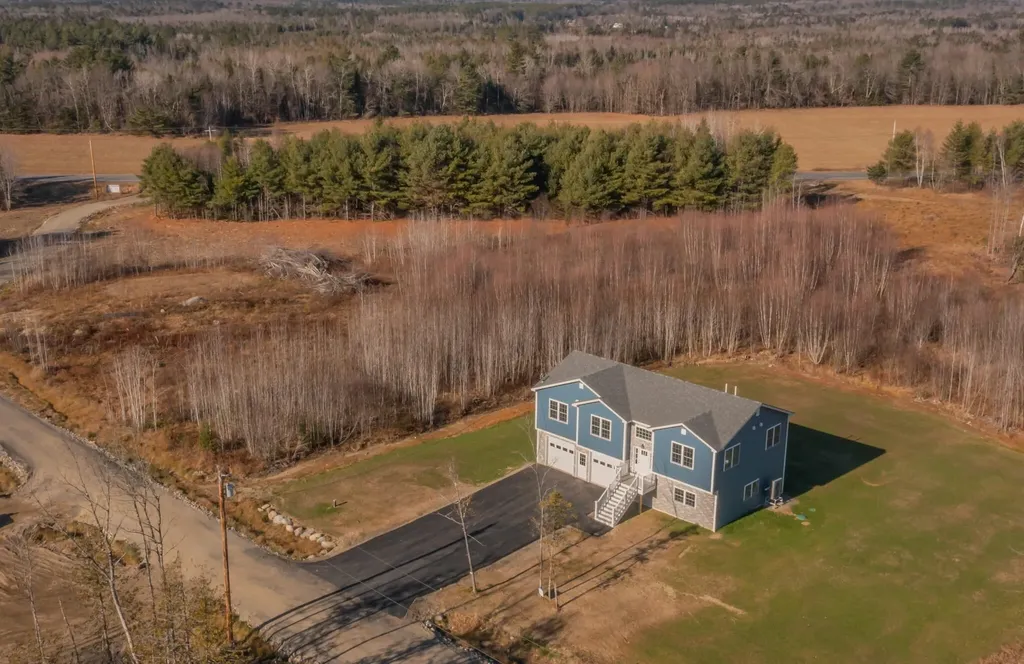 22 Deer Hill Estates Cornville ME 04976