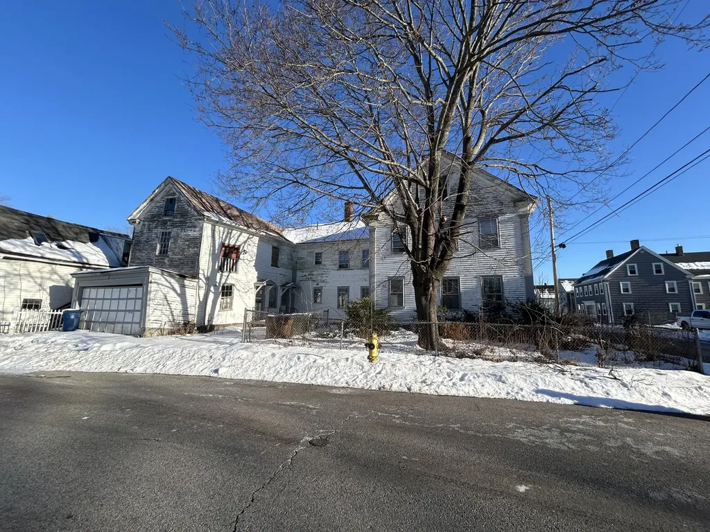 1 Pearl Street Saco ME 04072