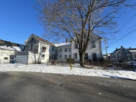 1 Pearl Street Saco ME 04072