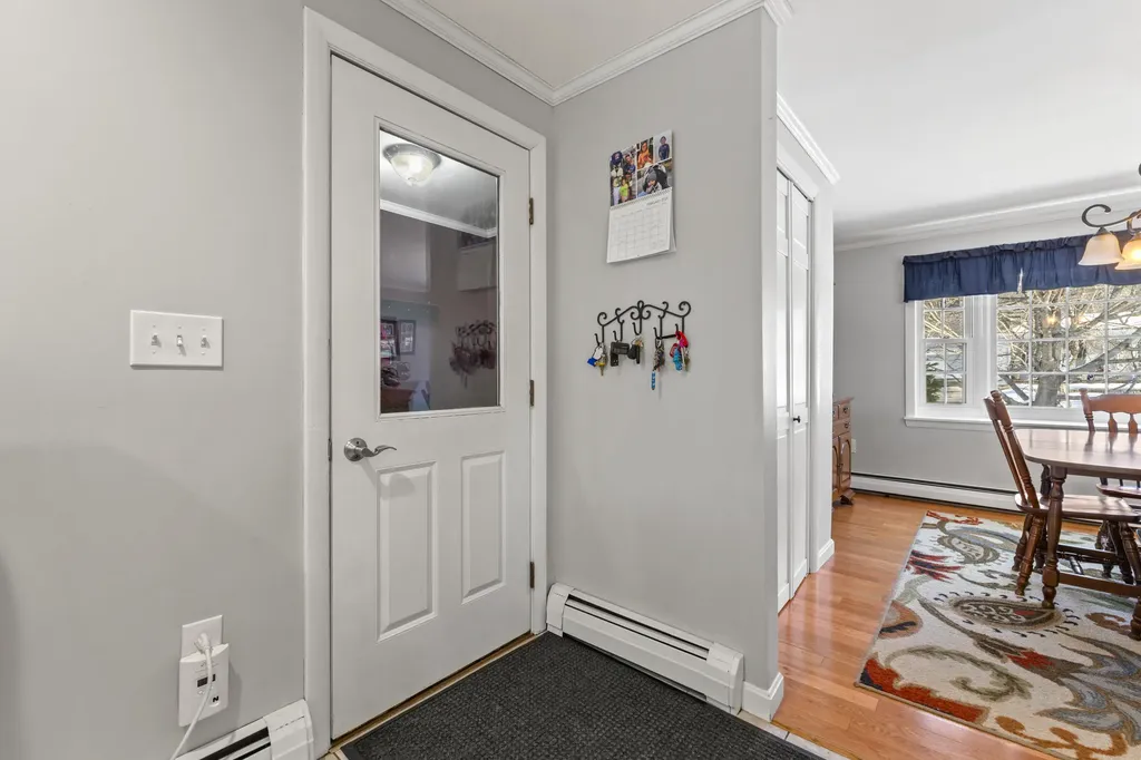 8 Sheffield Avenue Lewiston ME 04240