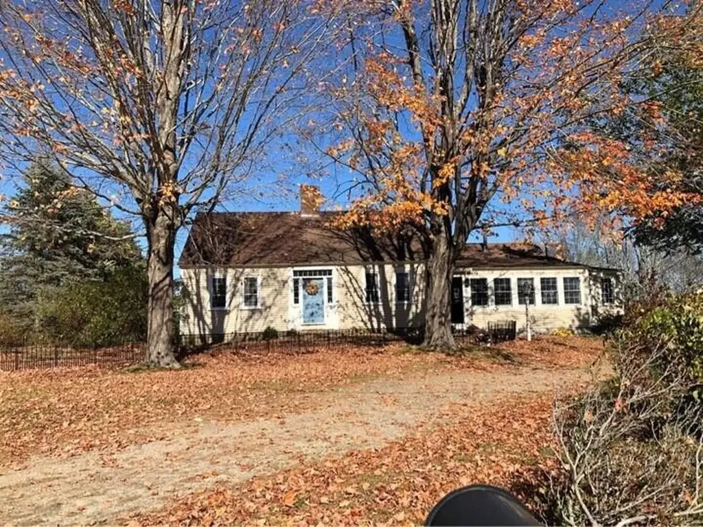 474 Simpson Road Buxton ME 04093