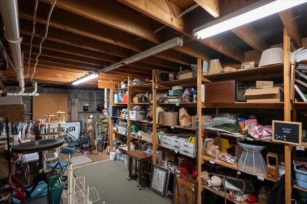 10 Mechanic Street Camden ME 04843