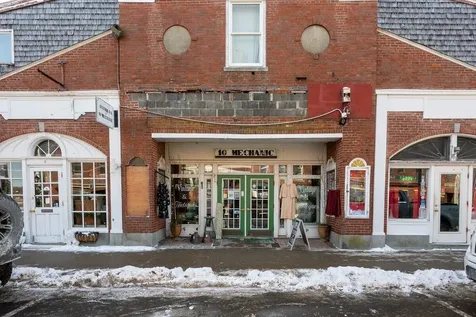 10 Mechanic Street Camden ME 04843