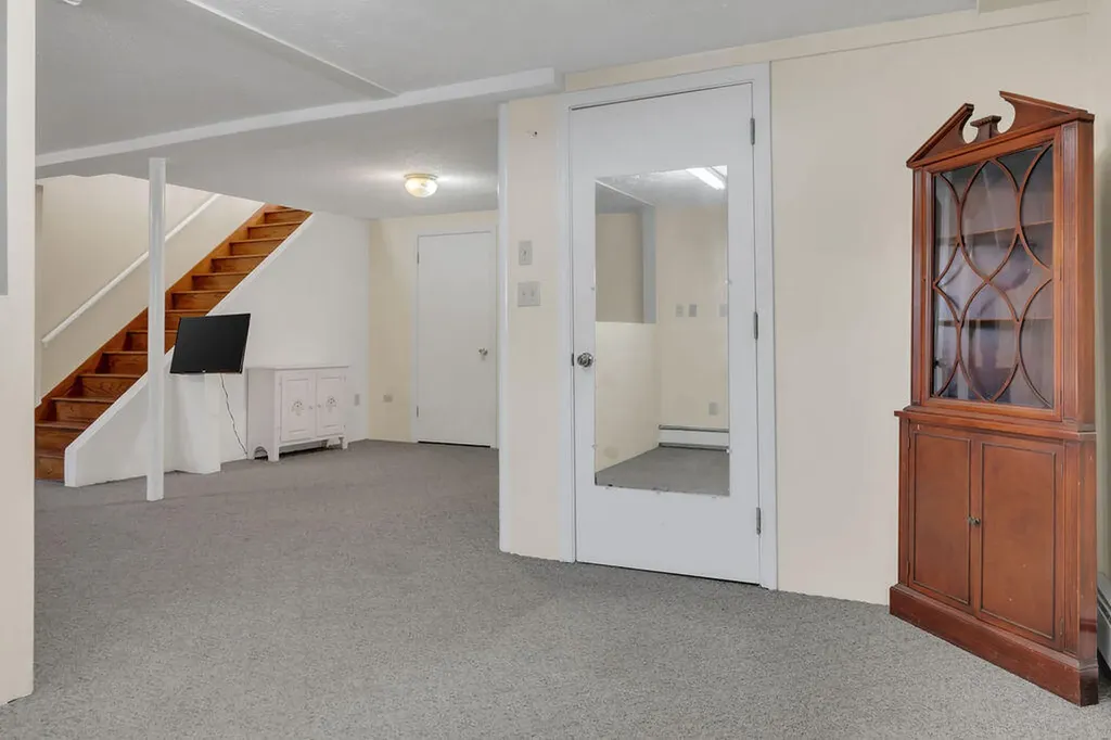 15 Morningside Street Lewiston ME 04240