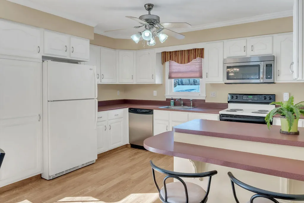15 Morningside Street Lewiston ME 04240