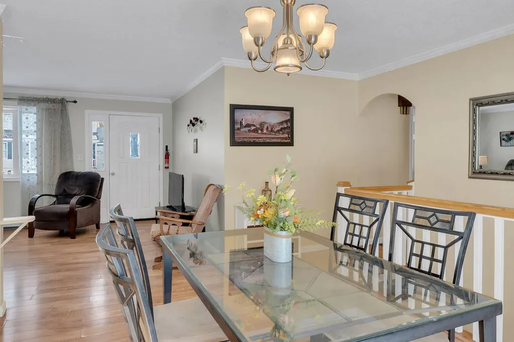 15 Morningside Street Lewiston ME 04240