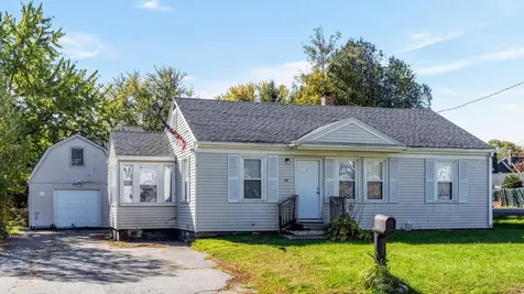 14 Violette Avenue Waterville ME 04901
