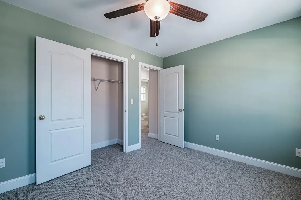15 Amy Lane Westbrook ME 04092