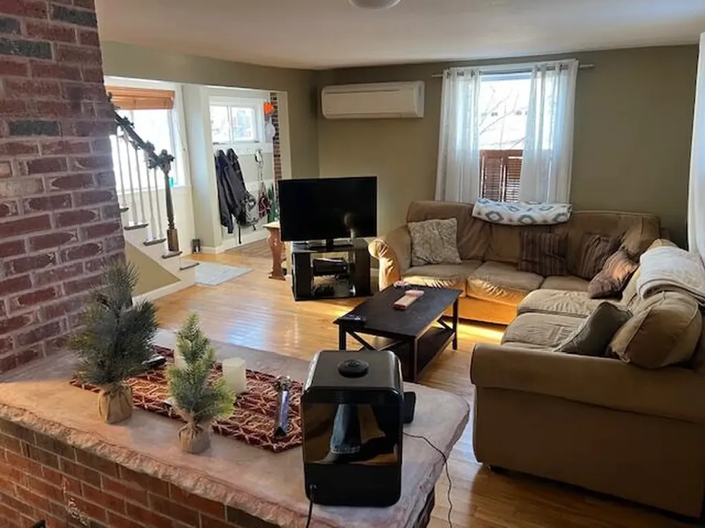24 Hewey Street Bangor ME 04401