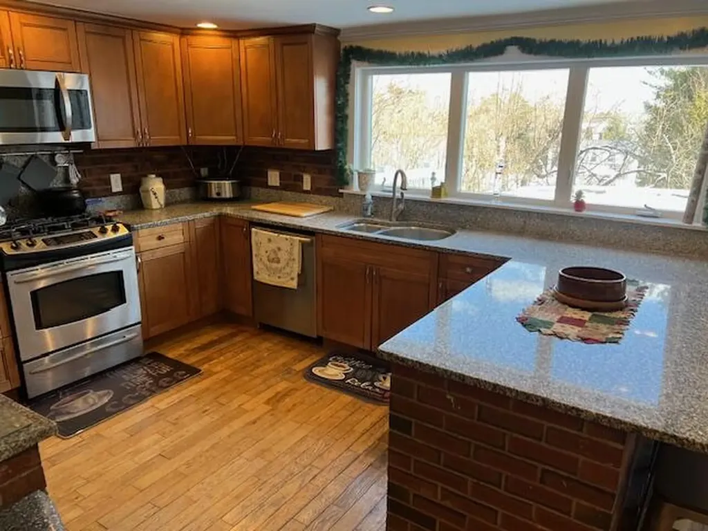 24 Hewey Street Bangor ME 04401