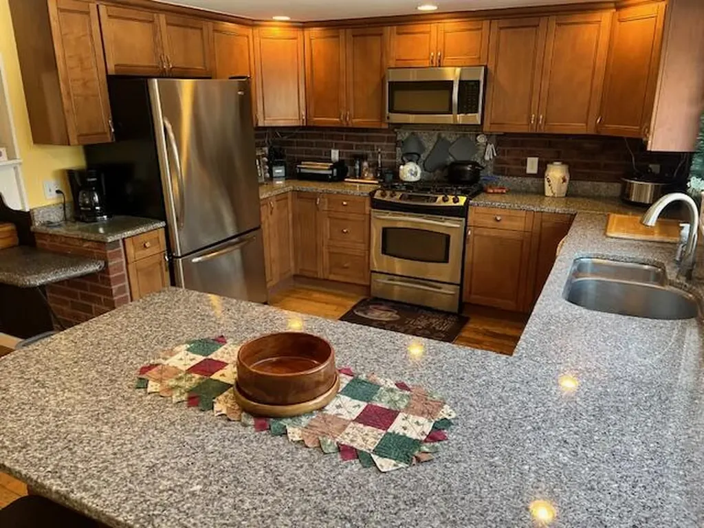 24 Hewey Street Bangor ME 04401
