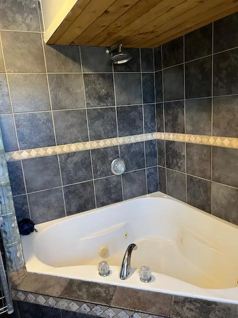 24 Hewey Street Bangor ME 04401